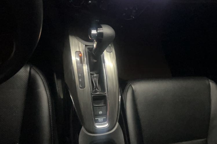 Used Honda XR-V 2017 1.5L LXi CVT Classic Edition Gear Lever