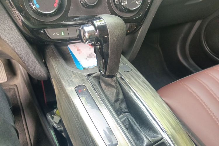 Used Honda XR-V 2017 1.5L LXi CVT Classic Edition Gear Lever