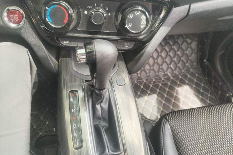 Used Honda XR-V 2017 1.8L EXi CVT Comfort Version Gear Lever