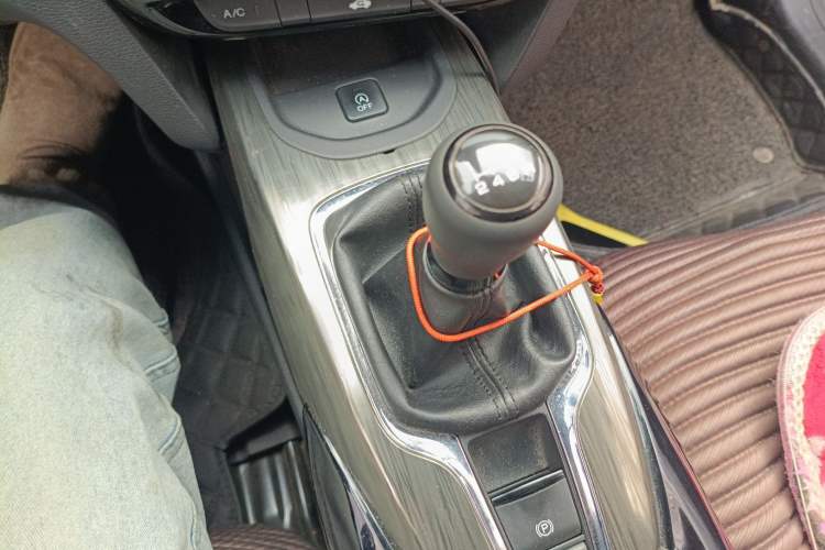 Used Honda XR-V 2017 1.8L EXi Manual Comfort Edition Gear Lever