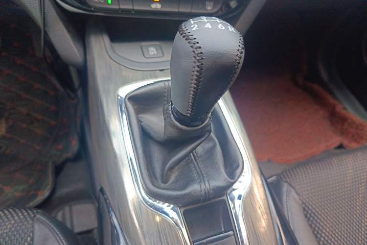 Used Honda XR-V 2017 1.8L EXi Manual Comfort Edition Gear Lever