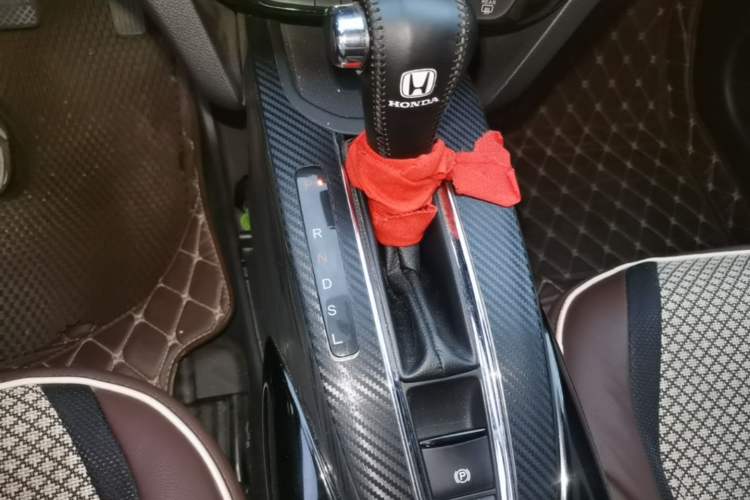 Used Honda XR-V 2017 1.5L LXi CVT Classic Edition Gear Lever