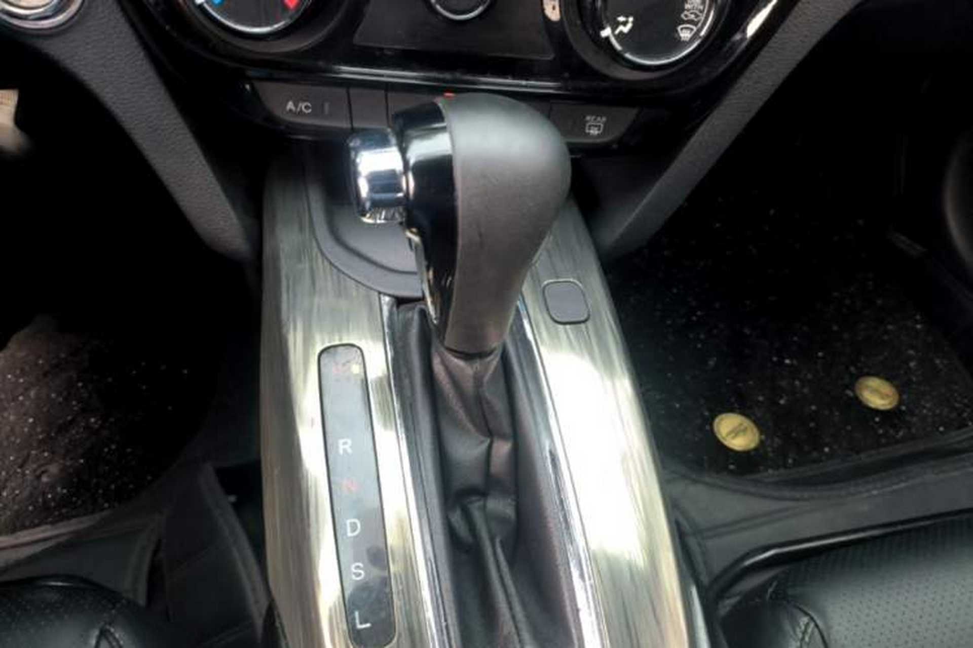 Used Honda XR-V 2017 1.8L EXi CVT Comfort Version Gear Lever