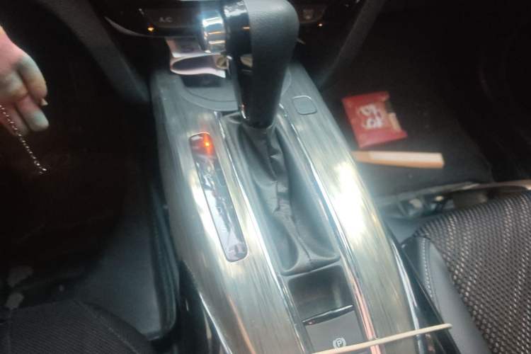 Used Honda XR-V 2017 1.5L LXi CVT Classic Edition Gear Lever