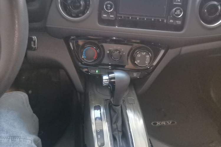 Used Honda XR-V 2017 1.5L LXi CVT Classic Edition Gear Lever