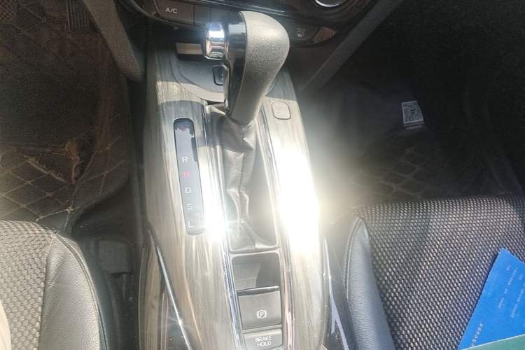 Used Honda XR-V 2017 1.8L EXi CVT Comfort Version Gear Lever