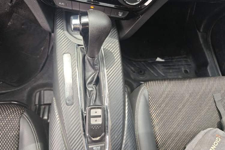 Used Honda XR-V 2017 1.8L EXi CVT Comfort Version Gear Lever
