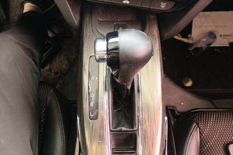 Used Honda XR-V 2017 1.8L EXi CVT Comfort Version Gear Lever