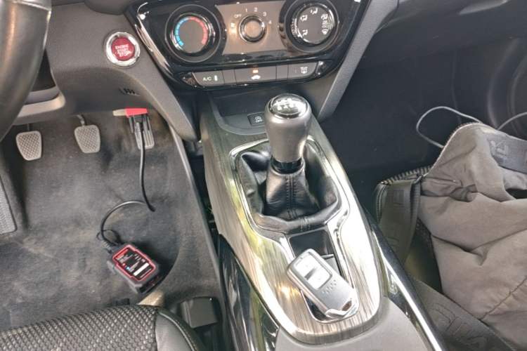 Used Honda XR-V 2017 1.8L EXi Manual Comfort Edition Gear Lever