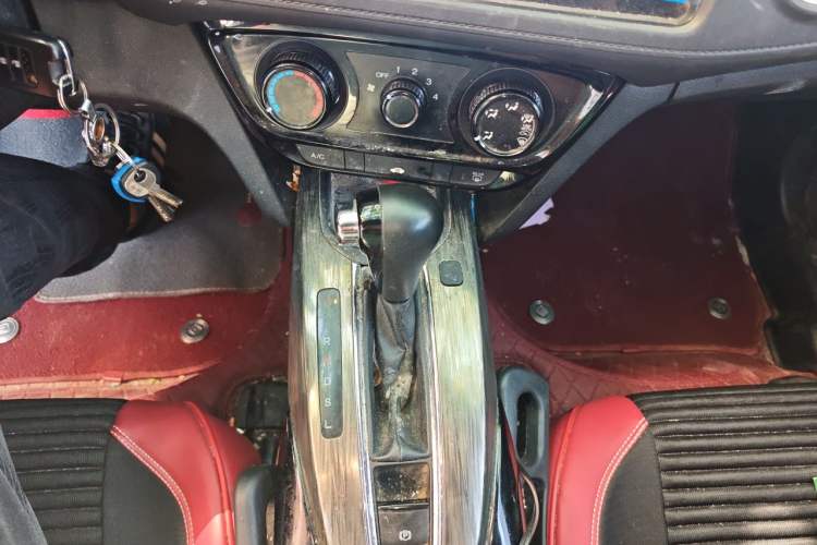 Used Honda XR-V 2017 1.5L LXi CVT Classic Edition Gear Lever