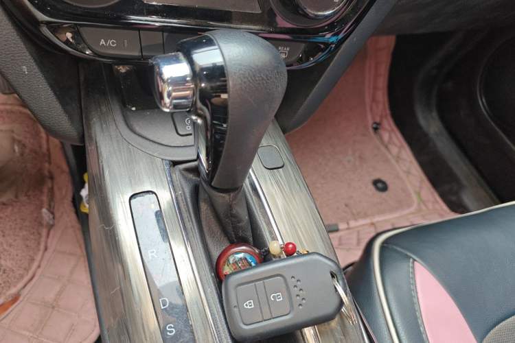 Used Honda XR-V 2017 1.8L EXi CVT Comfort Version Gear Lever