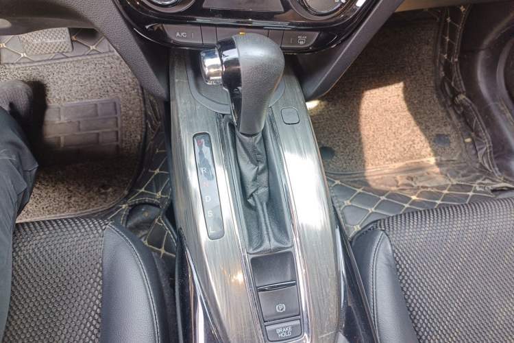 Used Honda XR-V 2017 1.5L LXi CVT Classic Edition Gear Lever