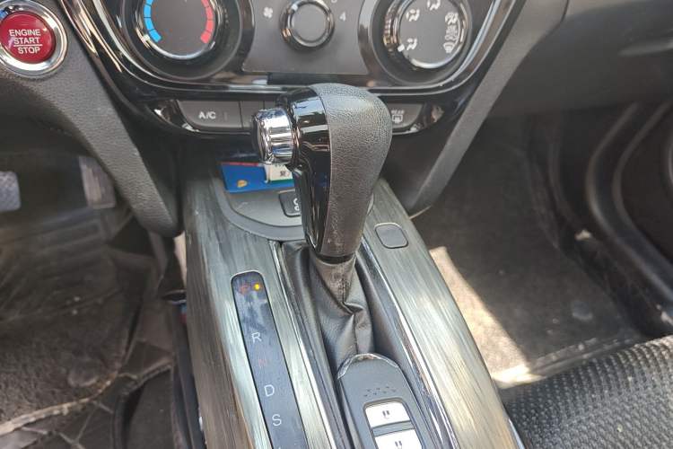 Used Honda XR-V 2017 1.8L EXi CVT Comfort Version Gear Lever