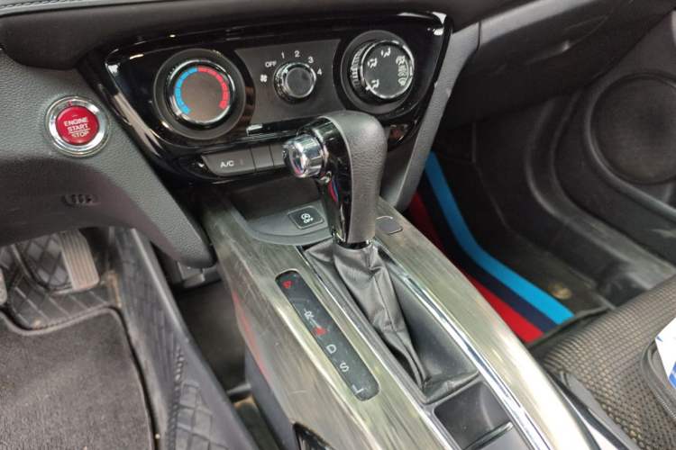 Used Honda XR-V 2017 1.8L EXi CVT Comfort Version Gear Lever