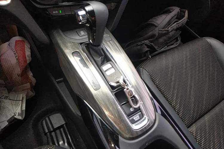 Used Honda XR-V 2017 1.8L EXi CVT Comfort Version Gear Lever