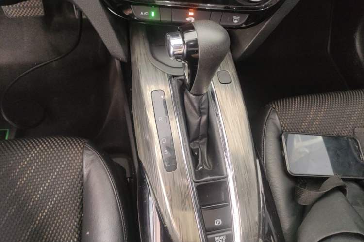 Used Honda XR-V 2017 1.8L EXi CVT Comfort Version Gear Lever