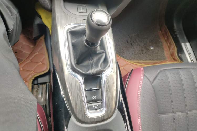 Used Honda XR-V 2017 1.8L EXi Manual Comfort Edition Gear Lever