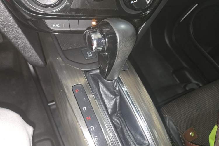 Used Honda XR-V 2017 1.8L EXi CVT Comfort Version Gear Lever