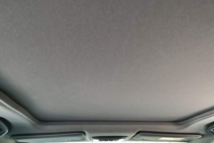 Used Honda XR-V 2017 1.8L EXi CVT Comfort Version Headliner
