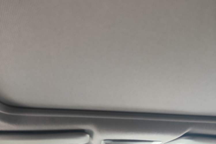 Used Honda XR-V 2017 1.8L EXi CVT Comfort Version Headliner