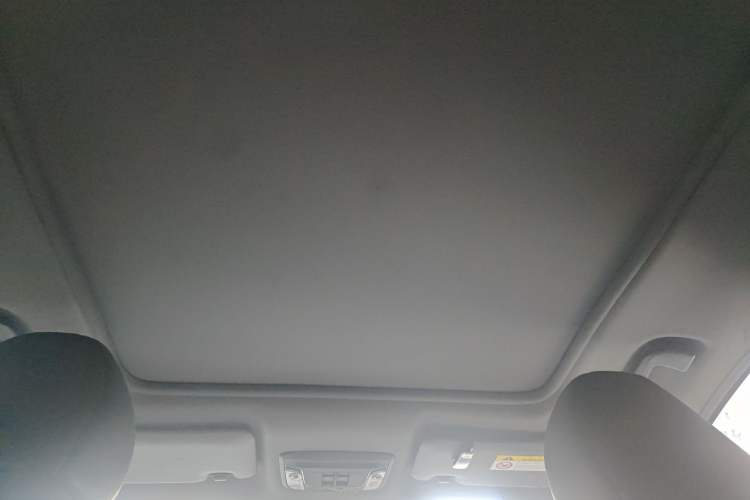 Used Honda XR-V 2017 1.8L EXi CVT Comfort Version Headliner