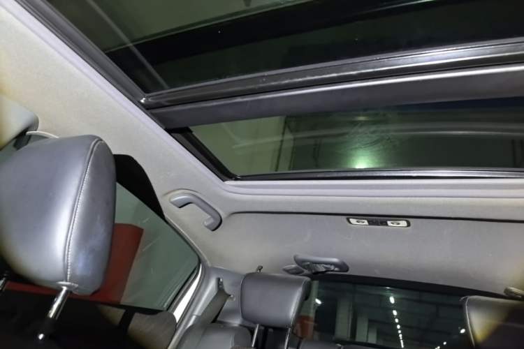 Used Honda XR-V 2017 1.8L EXi CVT Comfort Version Headliner