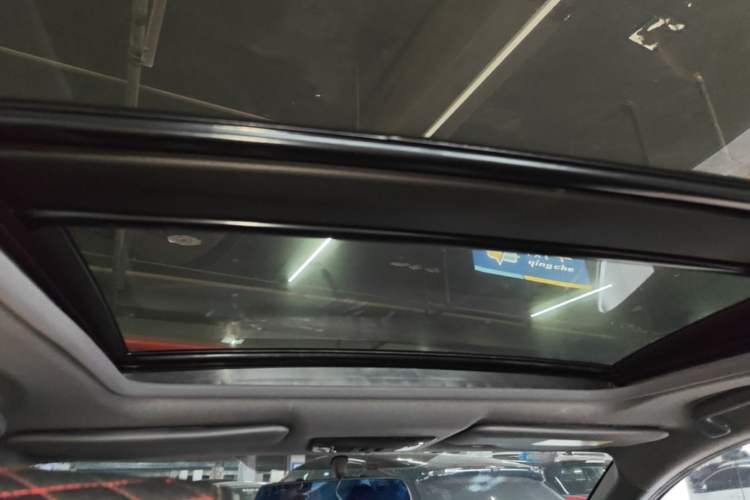 Used Honda XR-V 2017 1.8L EXi CVT Comfort Version Headliner