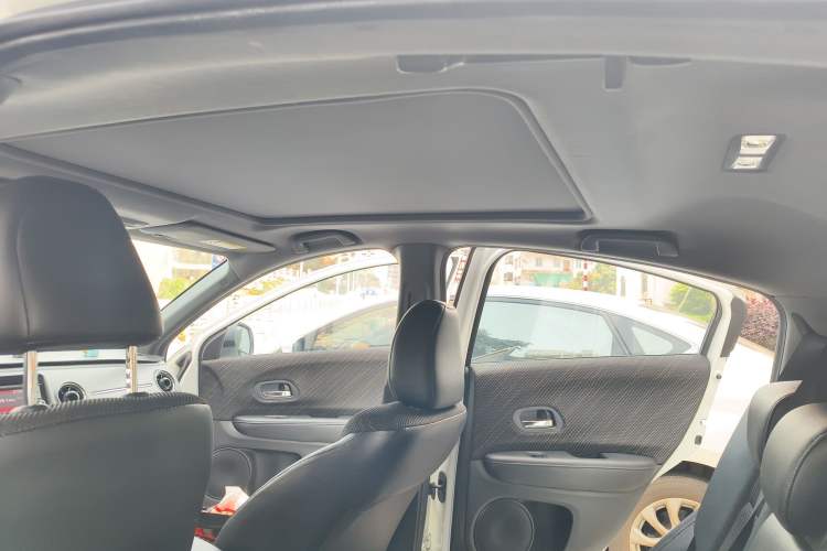 Used Honda XR-V 2017 1.8L EXi CVT Comfort Version Headliner