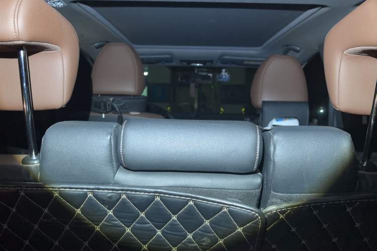 Used Honda XR-V 2017 1.8L VTi CVT Luxury Edition Headliner