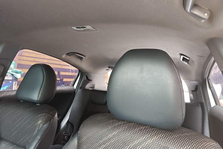 Used Honda XR-V 2017 1.5L LXi CVT Classic Edition Headliner