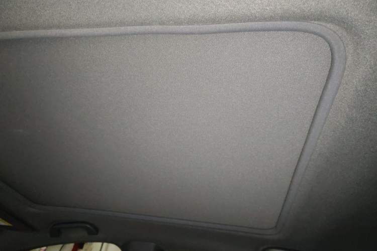 Used Honda XR-V 2017 1.8L EXi CVT Comfort Version Headliner