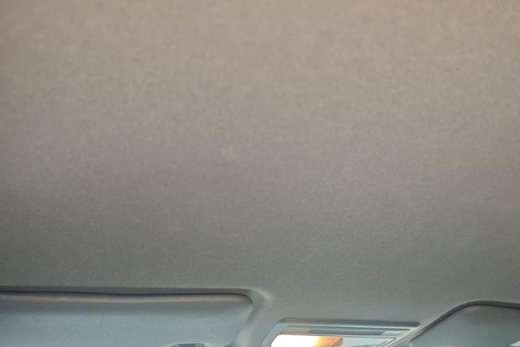 Used Honda XR-V 2017 1.5L LXi CVT Classic Edition Headliner