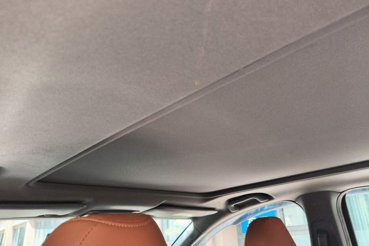 Used Honda XR-V 2017 1.8L EXi CVT Comfort Version Headliner