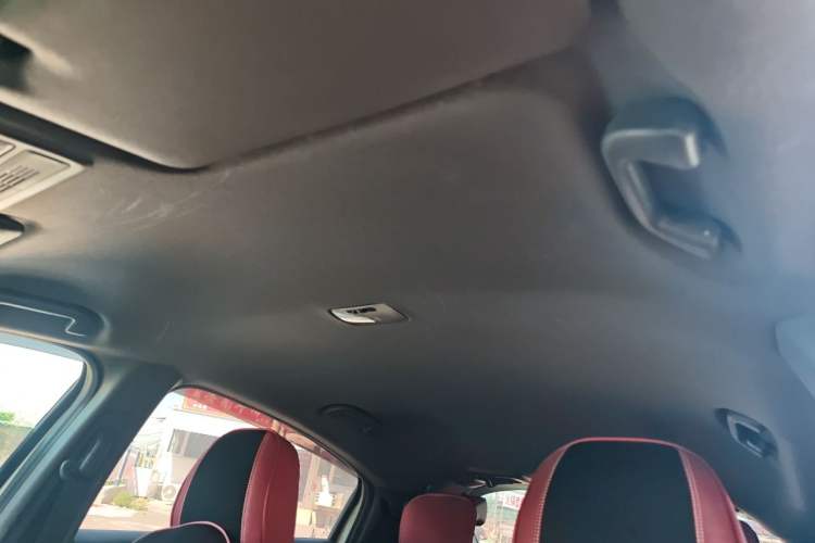 Used Honda XR-V 2017 1.5L LXi CVT Classic Edition Headliner
