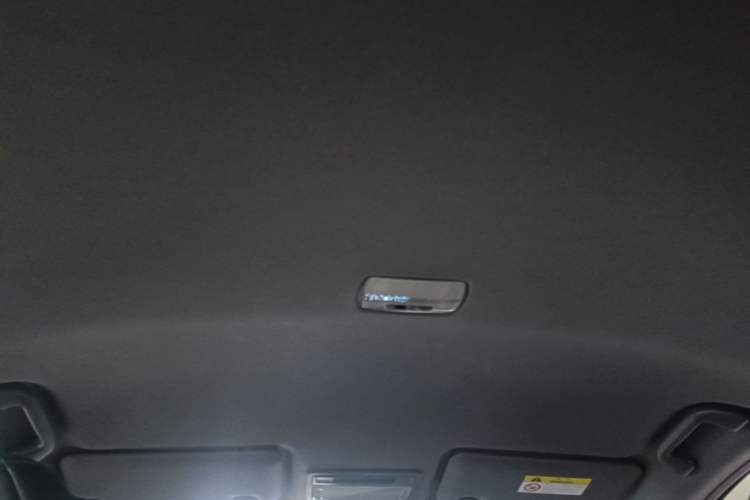 Used Honda XR-V 2017 1.5L LXi CVT Classic Edition Headliner