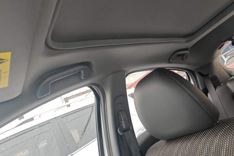 Used Honda XR-V 2017 1.8L EXi CVT Comfort Version Headliner