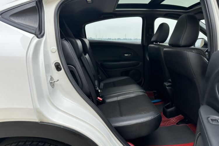 Used Honda XR-V 2017 1.8L EXi CVT Comfort Version Interior 1