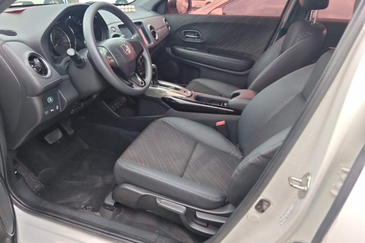 Used Honda XR-V 2017 1.5L LXi CVT Classic Edition Interior 1