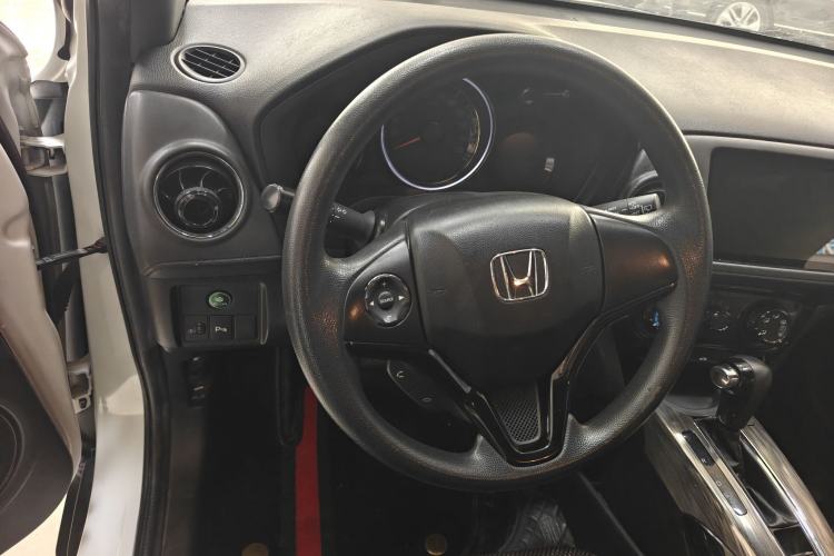 Used Honda XR-V 2017 1.5L LXi CVT Classic Edition Interior 1