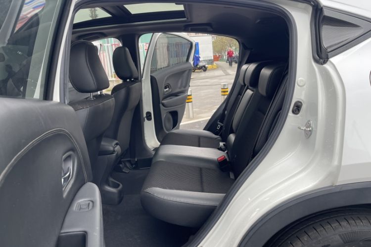 Used Honda XR-V 2017 1.8L EXi CVT Comfort Version Interior 1