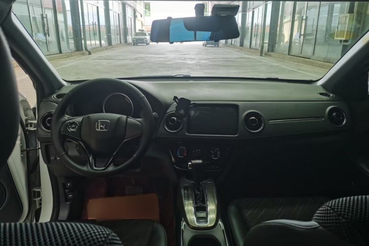 Used Honda XR-V 2017 1.5L LXi CVT Classic Edition Interior 1