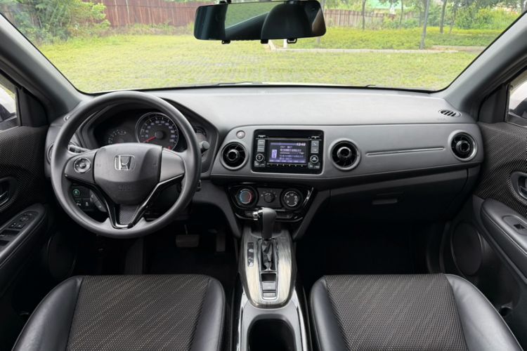 Used Honda XR-V 2017 1.5L LXi CVT Classic Edition Interior 1
