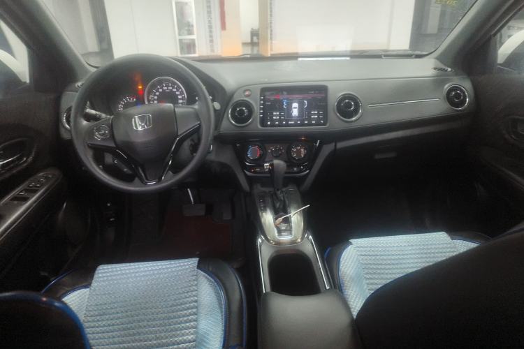 Used Honda XR-V 2017 1.5L LXi CVT Classic Edition Interior 2