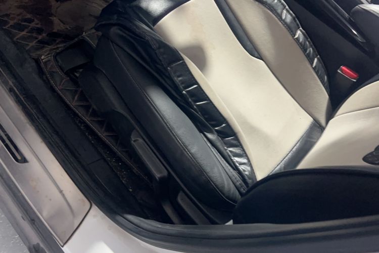 Used Honda XR-V 2017 1.8L EXi CVT Comfort Version Interior 3