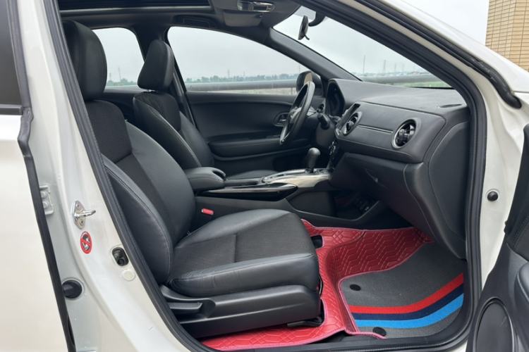 Used Honda XR-V 2017 1.8L EXi CVT Comfort Version Interior 4