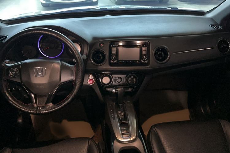 Used Honda XR-V 2017 1.8L EXi CVT Comfort Version Interior 4
