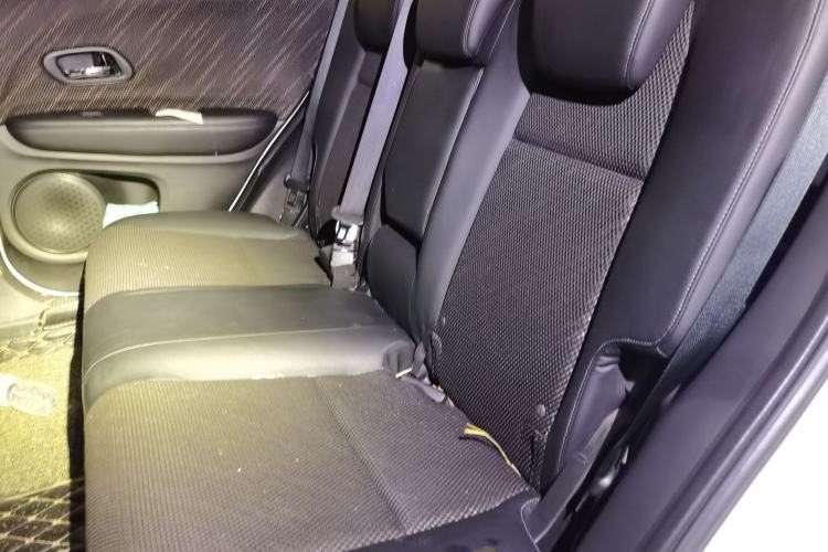 Used Honda XR-V 2017 1.5L LXi CVT Classic Edition Interior 4