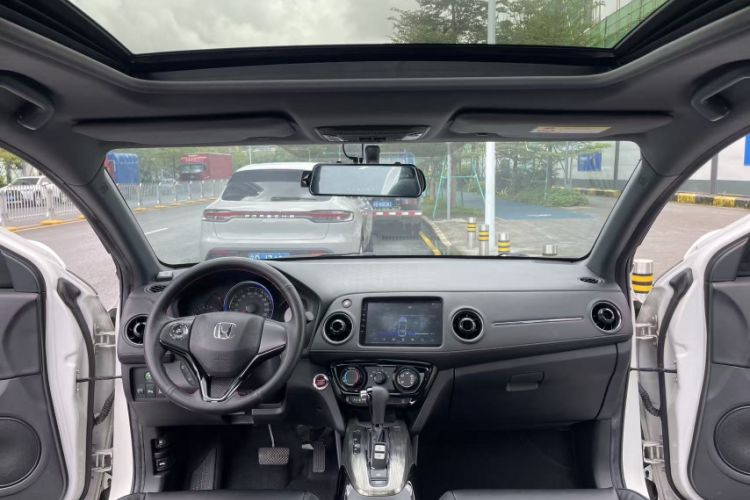 Used Honda XR-V 2017 1.8L EXi CVT Comfort Version Interior 4