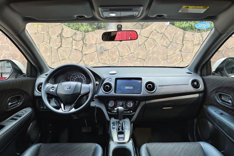 Used Honda XR-V 2017 1.5L LXi CVT Classic Edition Interior 5