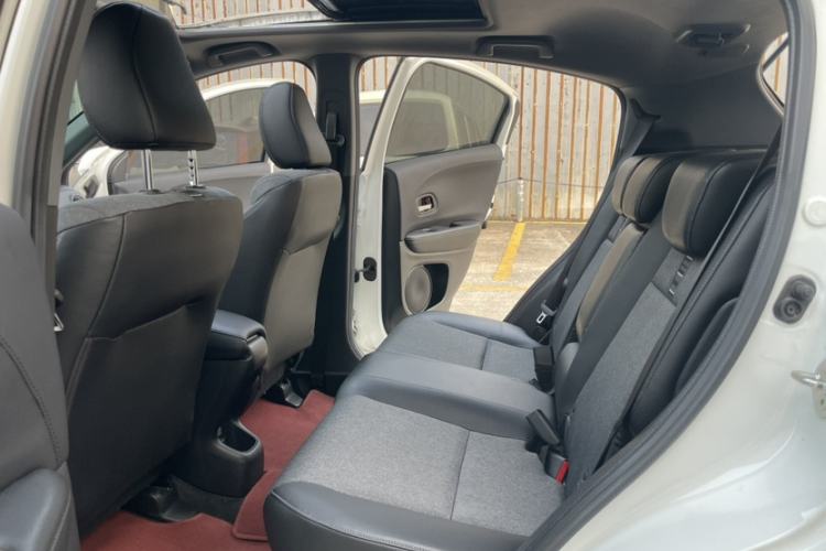Used Honda XR-V 2017 1.8L EXi CVT Comfort Version Interior 5